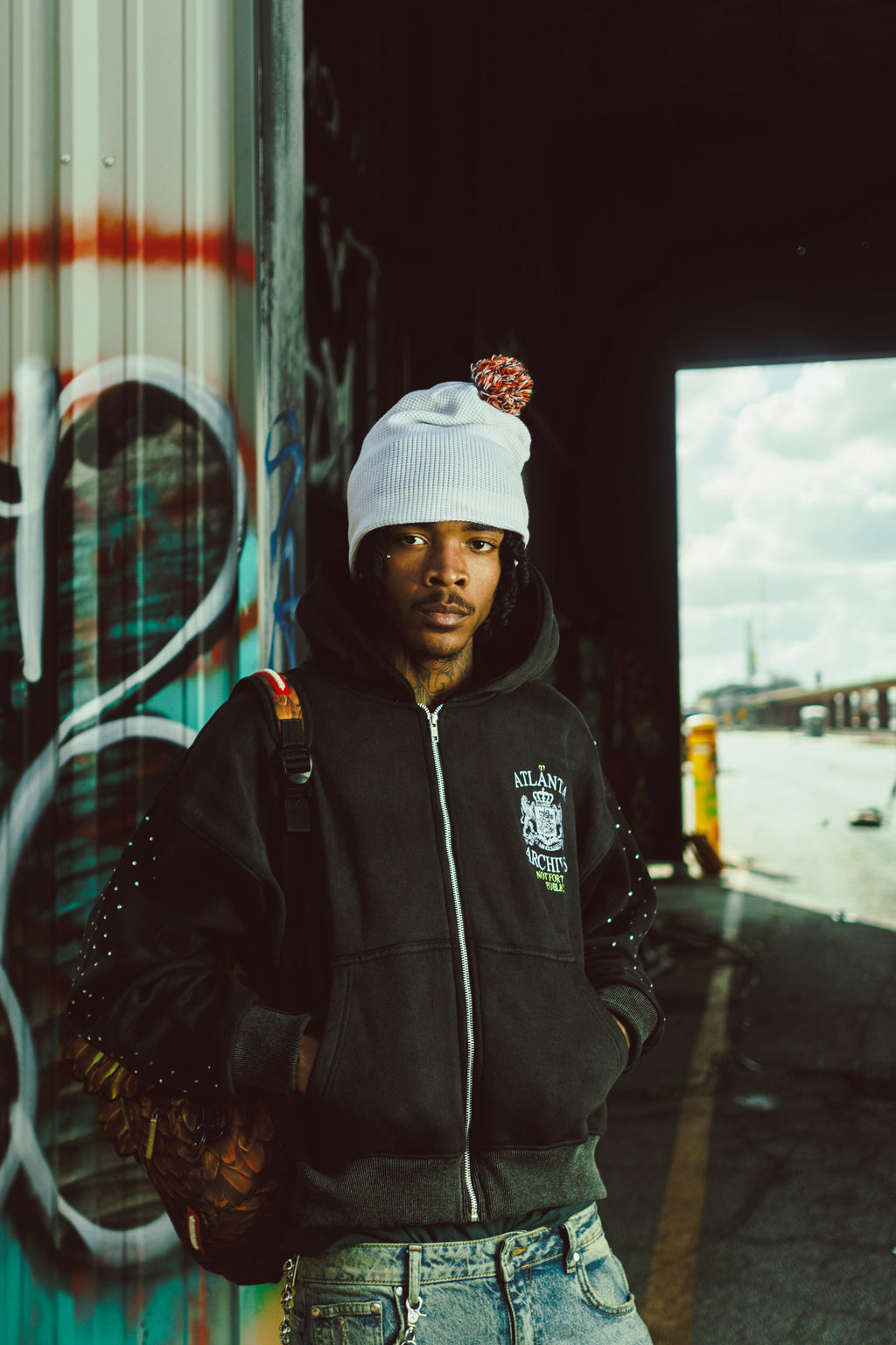 "Archive"ZIP UP